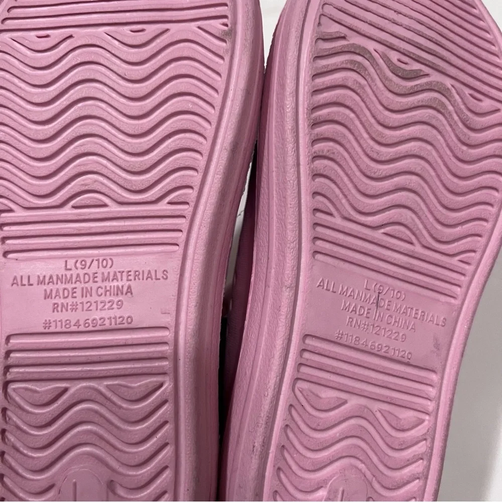 dELiA*s pink multi